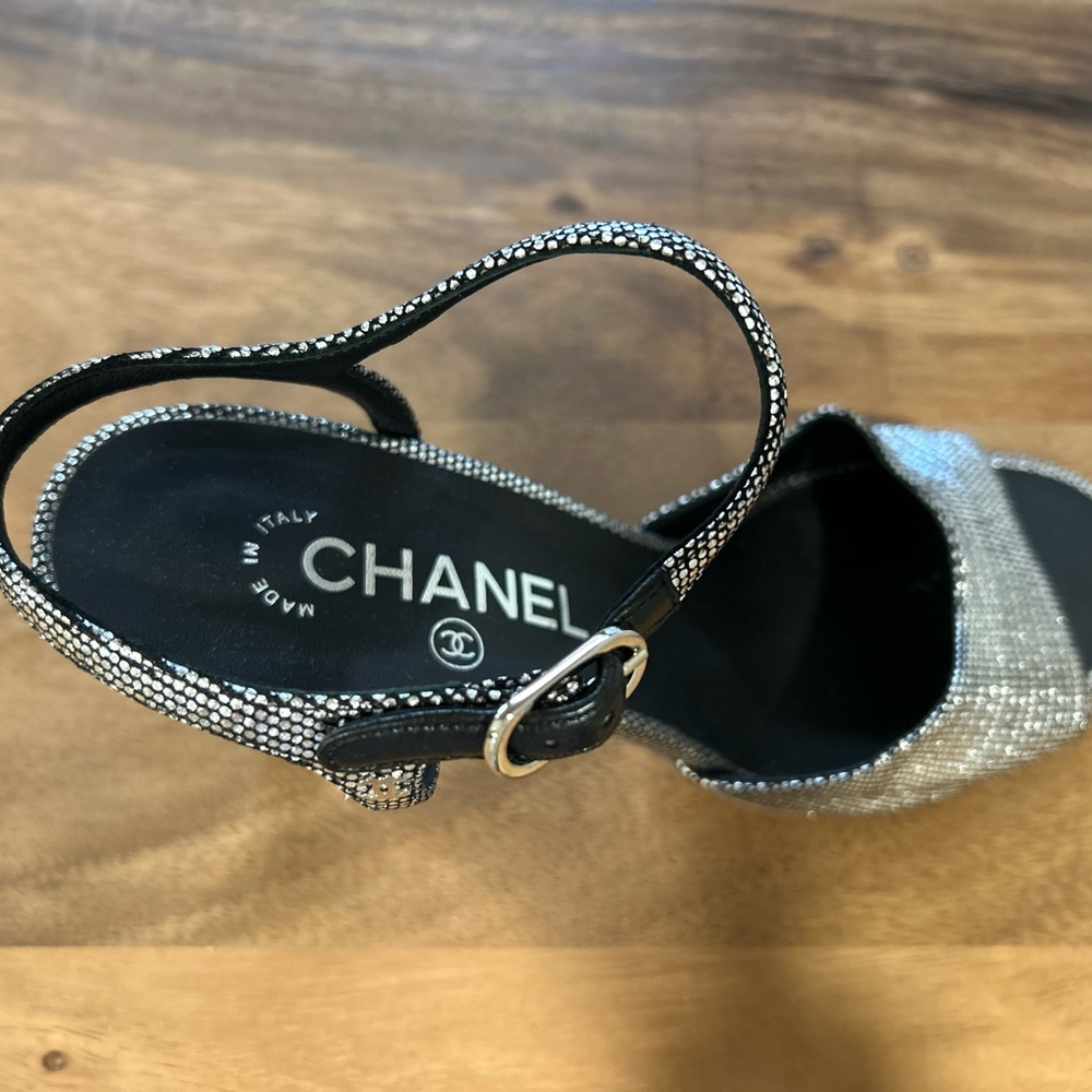 Chanel Silver Measuring Stick Sandals - Picture 2 of 5